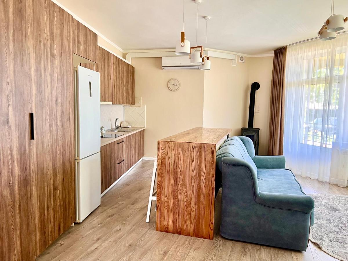 Apartamento Авіа Úzhgorod Exterior foto