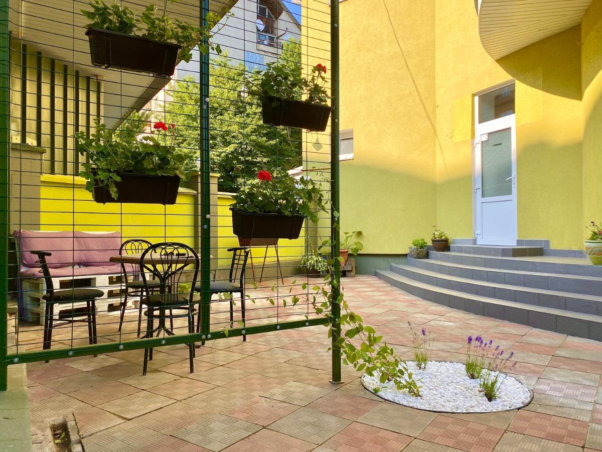 Apartamento Авіа Úzhgorod Exterior foto
